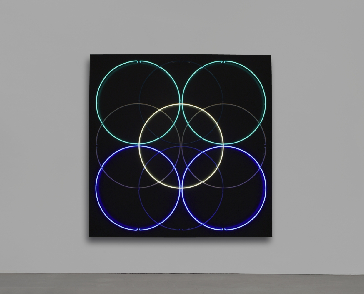 Doug Aitken

Not yet titled

2019

Neon, wood

82 x 82 x 6 1/2 inches (208.3 x 208.3 x 16.5 cm)

Edition&amp;nbsp;of 4, with 2 AP

DA 618

&amp;nbsp;

INQUIRE