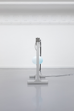 Nina Canell,&nbsp;Installation view:&nbsp;Muscle Memory,&nbsp;Kunsthalle Baden Baden, 2019, Photo:&nbsp;Judit Fruzsina Jesse
