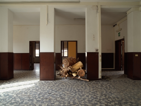 Installation view: Mike Nelson, The House of the Farmer,&nbsp;Palazzo Dell&#039;Agricoltore, Parma, 2021
